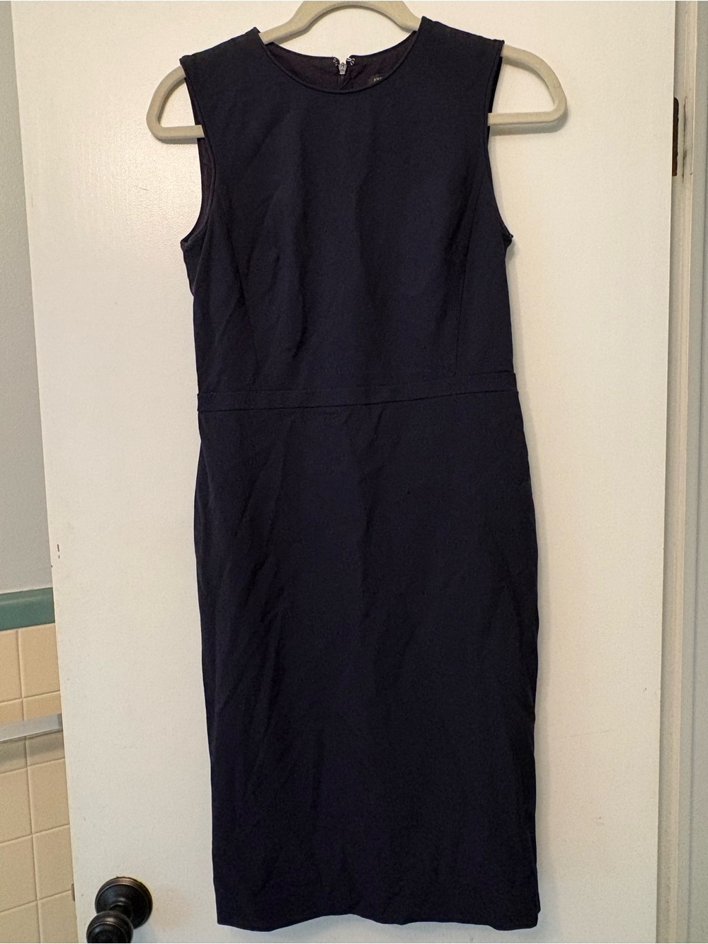 Ann Taylor Sleeveless Navy Sheath Dress